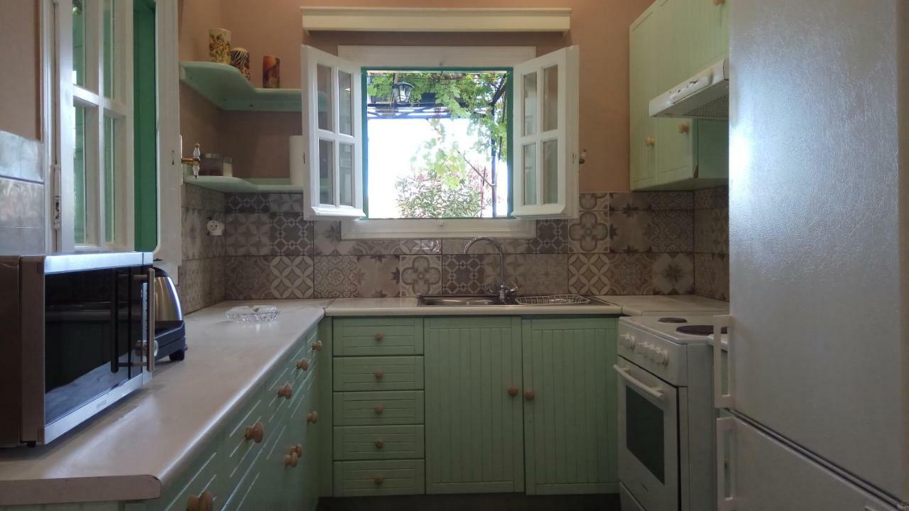 Country Village House Skala Mistegnon Bagian luar foto