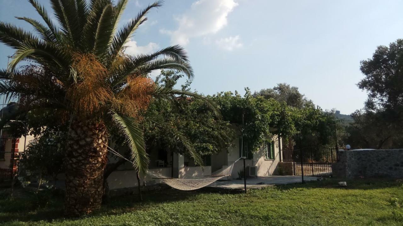 Country Village House Skala Mistegnon Bagian luar foto