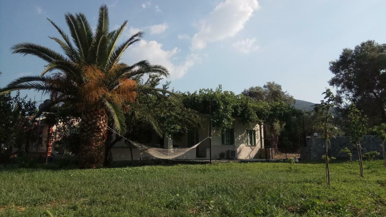 Country Village House Skala Mistegnon Bagian luar foto