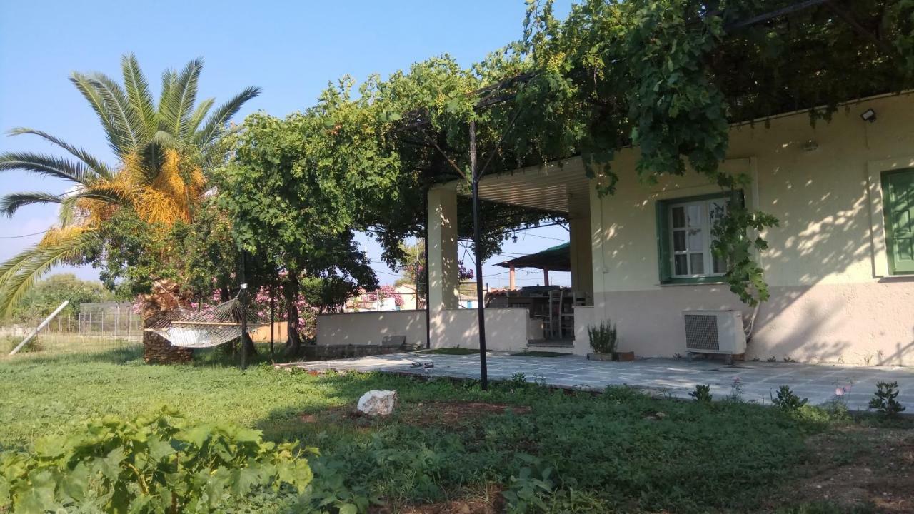 Country Village House Skala Mistegnon Bagian luar foto